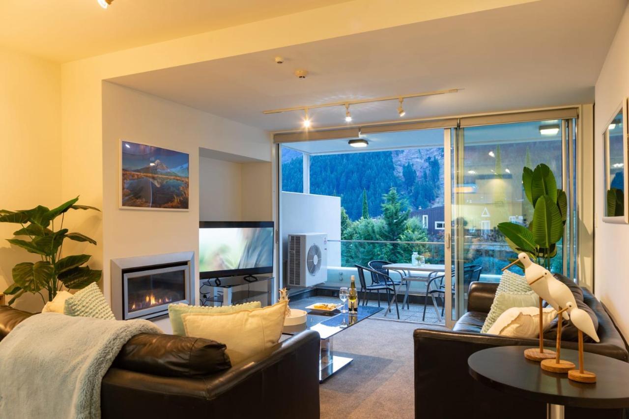 Bowen18 Lake Views Gas Fire Bbq Queenstown Eksteriør bilde